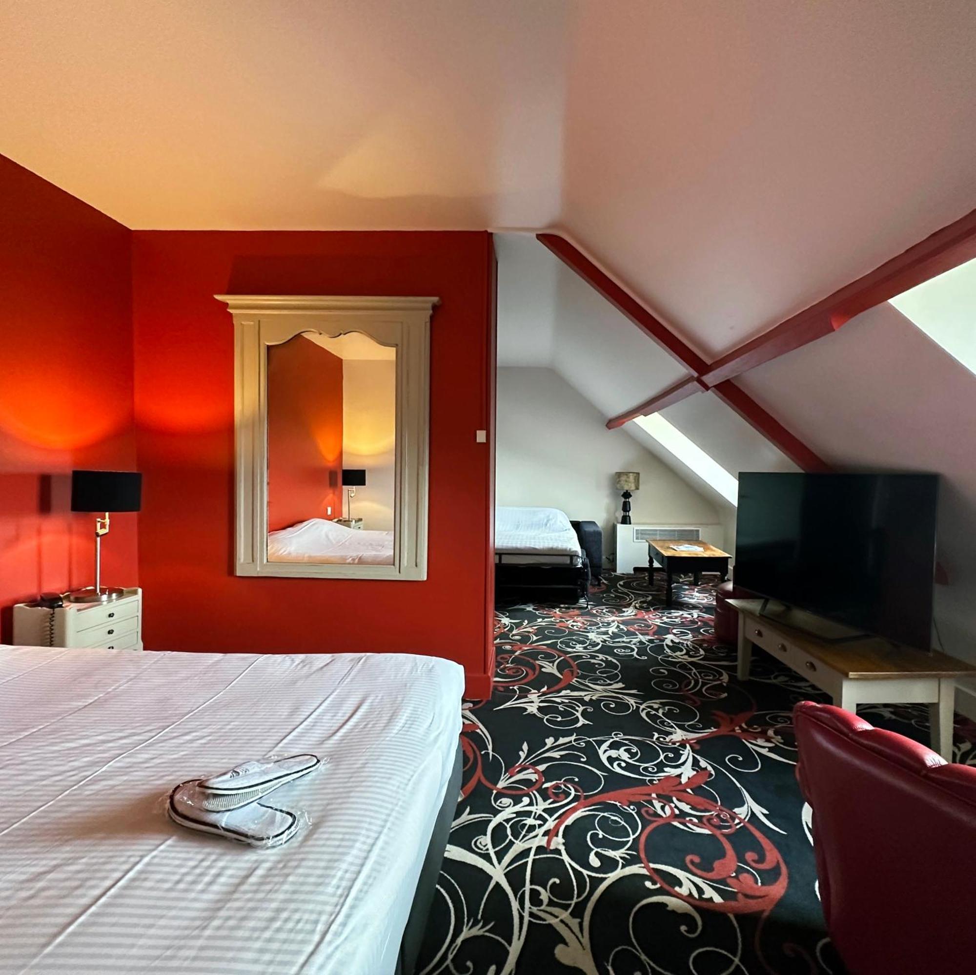 Domaine De La Corniche Hotell Rolleboise Exteriör bild