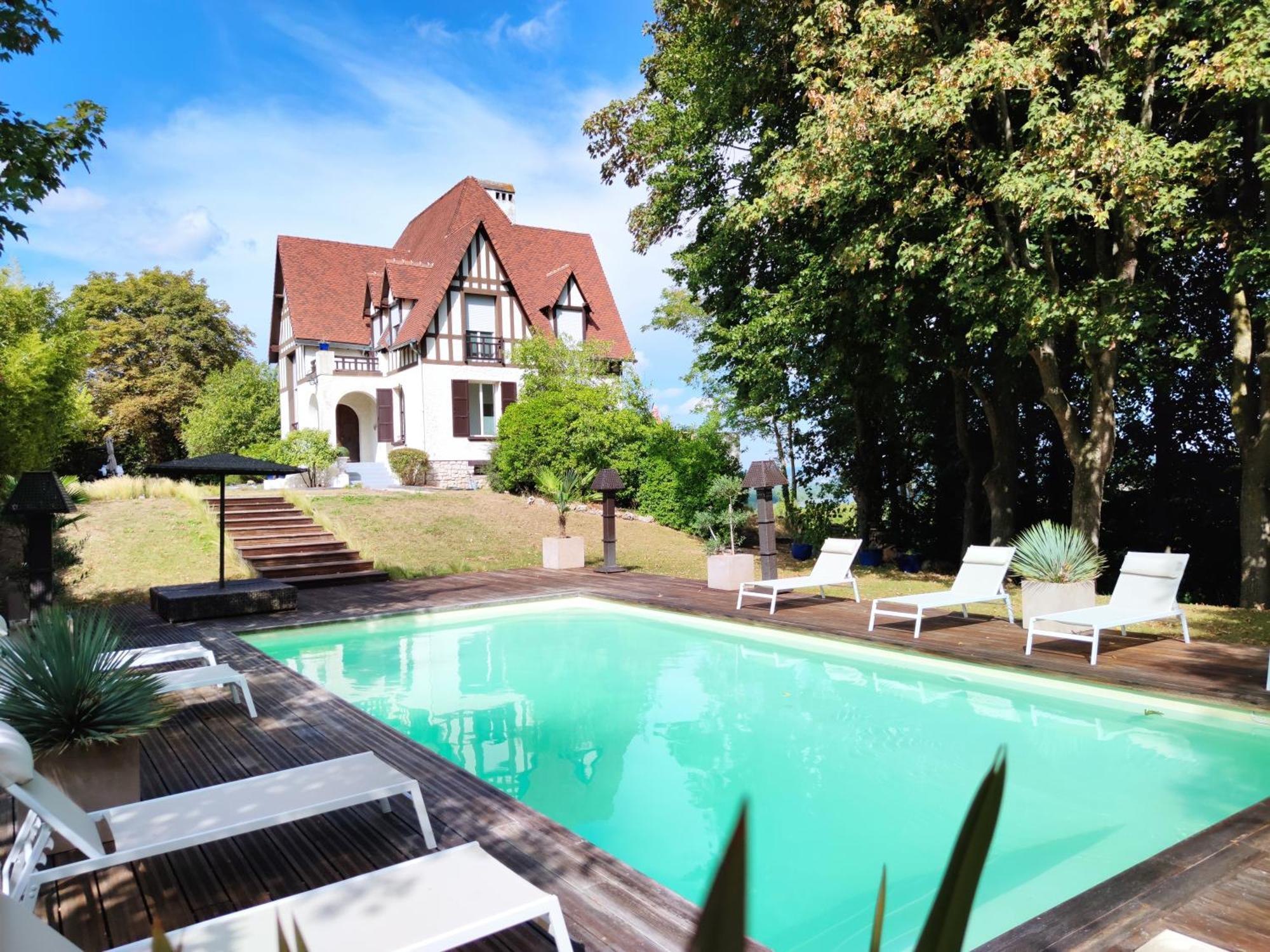 Domaine De La Corniche Hotell Rolleboise Exteriör bild